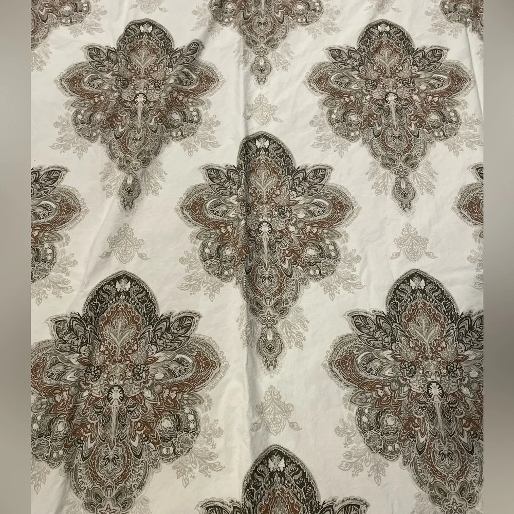 Pottery Barn Serrano Medallion Paisley Full/Queen Duvet Cover 100% Cotton